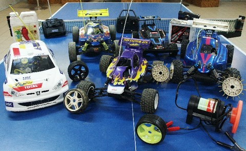 CEN Fun Factor, T2M Blitz, AvioRacing GT21, Clio Sport, Kyosho Buggy Ultima Electrique